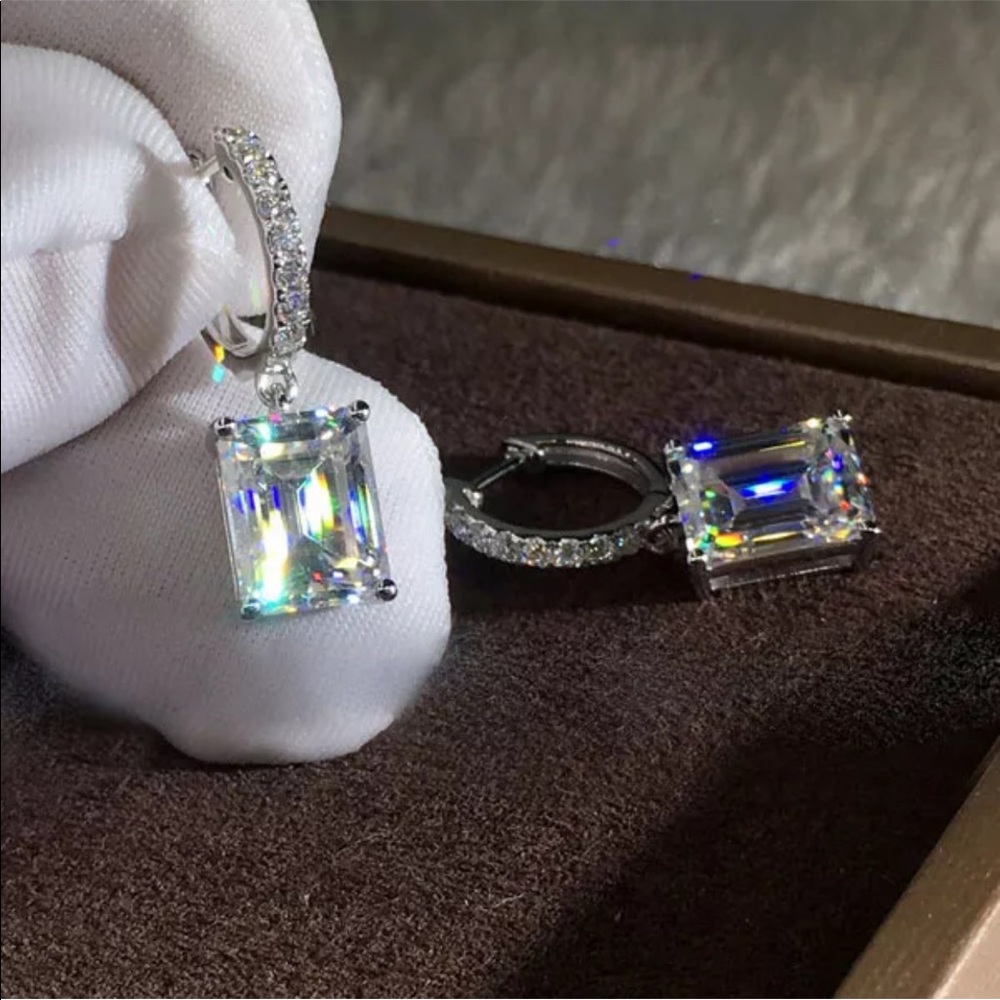New Cushion Cut Cubic Zircon Dangle Earrings Cryst - Picture 5 of 6